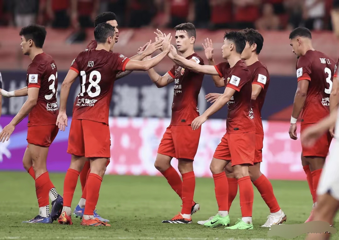 包含上海海港迎德国杯关键赛;冲刺阶段伤情更新;压力陡增;赛程密集仍需轮换的词条 包含上海海港迎德国杯关键赛;冲刺阶段伤情更新;压力陡增;赛程密集仍需轮换的词条